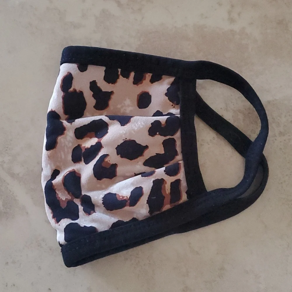 **SALE**Leopard Facemask nwot